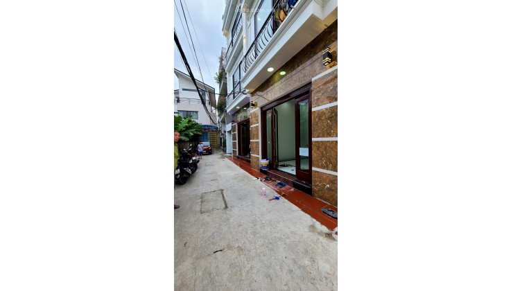 Chỉ từ 2 tỷ có ngay nhà Bắc Từ Liêm 30-35m2 xây dựng 4-5 tầng, ngõ thông thoáng các ngã