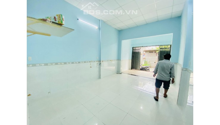 Bán nhà Đặng Minh Khiêm Quận 11, 32m2 2 tầng, Giá 3.85 tỷ.