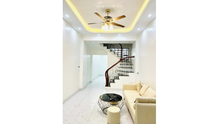 Nhà đẹp long lanh - khách chỉ việc xách vali vào ở