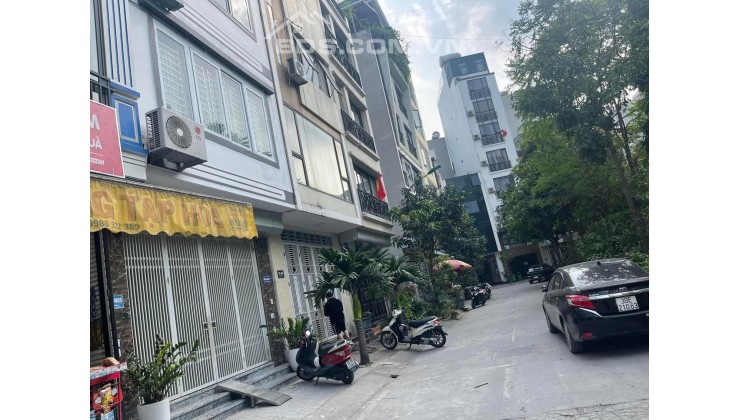 TRIỀU KHÚC - NHÀ ĐẸP - VỊ TRÍ HIẾM - KINH DOANH SIÊU ĐỈNH - THANG MÁY- TƯƠNG LAI RA MẶT PHỐ- VIEW VƯỜN HOA- ĐƯỜNG TRƯỚC NHÀ Ô TÔ TẢI ĐUA