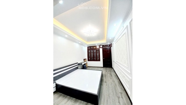 PHỐ TÂN MAI - 3,65 TỶ - 35M2, 5 TẦNG, 3 PN - FULL NỘI THẤT - NHÀ MẶT NGÕ - ÔTÔ GẦN NHÀ - PHÂN LÔ