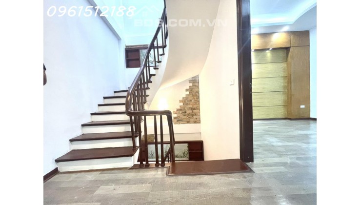 Thật 100%! Bán nhà ĐÀO TẤN, Ba Đình.LÔ GÓC, NGÕ THÔNG, OTO TRÁNH, KD, 54.5m*6T, mt 6m, 16 tỷ
