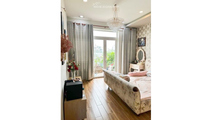 Nhà Xe Hơi Ngủ QL1A 111m2 BTCT Nhà Mới Nội Thất Đẹp Giáp Tân Phú