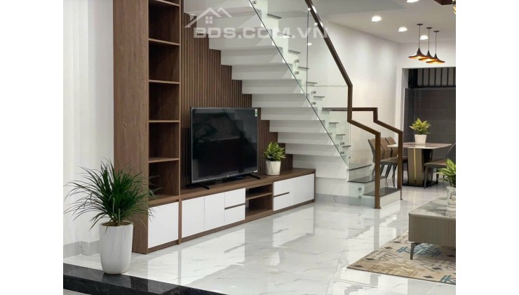 Bán nhà mới xây KDT Hà Quang 2  Diện tích: 80m2 ( ngang 5m)