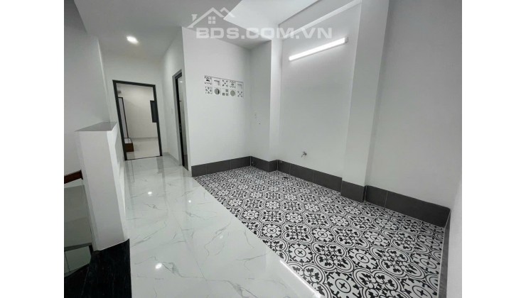 Bán nhà mới xây KDT Hà Quang 2  Diện tích: 80m2 ( ngang 5m)