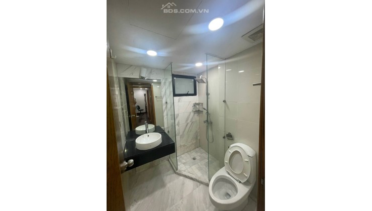 Bán căn hộ chung cư Chelsea Park– Cầu Giấy 100m2 2PN 2WC nhà đẹp 4.5 tỷ LH 0981053095