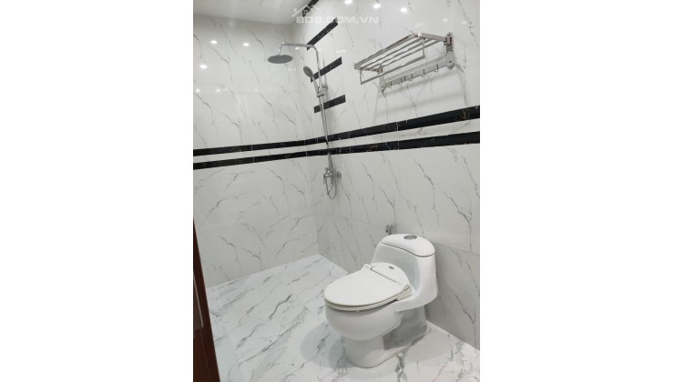 Cần bán căn hộ chung cư 24T Hoàng Đạo Thúy – Thanh Xuân 160m2 4PN 3WC ĐỦ ĐỒ giá hơn 6 tỷ LH 0966891695