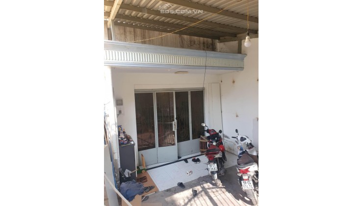 Bán gấp nhà C4 mặt tiền hẻm xe tải tránh 6m Chuyên Dùng Chính Q7,80m2 sổ nở hậu tài lộc