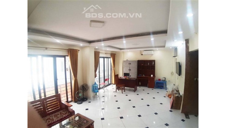 Bán gấp nhà xuân thủy cầu giấy 9.9 tỷ 50m2 rất hiếm kinh doanh luôn