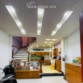 Bán ngôi nhà 4 tầng khu phân lô phố Hoàng Quốc Việt, ở cực sướng, kinh doanh đỉnh, cần bán gấp.