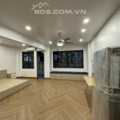 Cho thuê căn hộ tầng 5 tại 290 Kim Mã (Nhà mới xây)