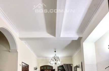 Bán nhà Đội Cấn, Ba Đình, ô tô, an sinh, kinh doanh, 119m2, mt 7.4m, 13.9 tỷ TLCC 0917420066