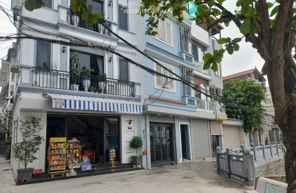 Nhỉnh 2 tỷ(bao phí), C4 36,2m2, mặt 4m, 1 nhà ra ô tô tránh,Thuỵ Phương-Đông Ngạc.