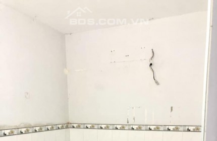 Bán nhà Ông Ích Khiêm Quận 11, 31m2 2 tầng, hxh chỉ 3.35 tỷ.