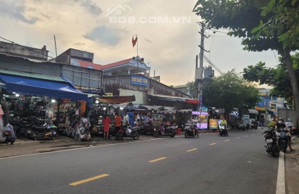 Nhà ngộp bank MT đường số Bình Chiểu ngay chợ 4.2x22m, giá sốc 4.5 tỷ - T429