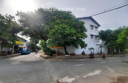 BÁN BIỆT THỰ .THẠNH LỘC .Q12  KHU VÍP ,SÁT GÒ VẤP 5P XE .228M ,GIÁ 23,5TY