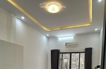 Bán căn nhà mặt tiền Lê Duẩn TP.BMT hiện tại đang cho thuê 10tr/th. LH:0929548888.