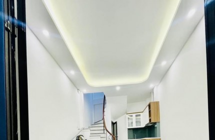 Nhà đẹp full nội thất khu vực Đống Đa, Khâm Thiên 25m2 giá 3.2 tỷ