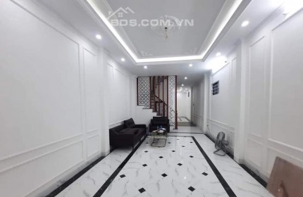 Bán nhà MP Trần Thái Tông, Cầu Giấy38m2,5T, 19.8 tỷ