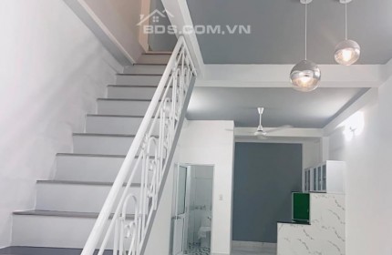 VIP QUẬN 10 - SÁT MẶT TIỀN  - HẺM RỘNG THÔNG - 34M2 - 2 TẦNG - CHỈ 5 TỶ.