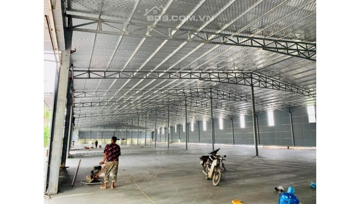 Cho thuê kho xưởng 300m2 đường La Dương Dương Nội Hà Đông