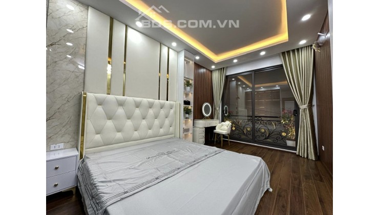 NHÌN LÀ MÊ - XEM LÀ MUA - ĐẸP NHƯ KS 5* - PHỐ VIP HOÀNG VĂN THÁI - 42M 4 TẦNG 4 NGỦ KK