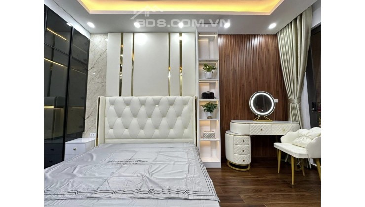 NHÌN LÀ MÊ - XEM LÀ MUA - ĐẸP NHƯ KS 5* - PHỐ VIP HOÀNG VĂN THÁI - 42M 4 TẦNG 4 NGỦ KK