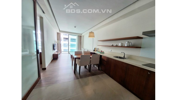 Cần bán gấp căn hộ À La Carte Hotel Apartment 2PN view trực diện biển Sơn Trà Đà Nẵng, giá 3 tỷ 3