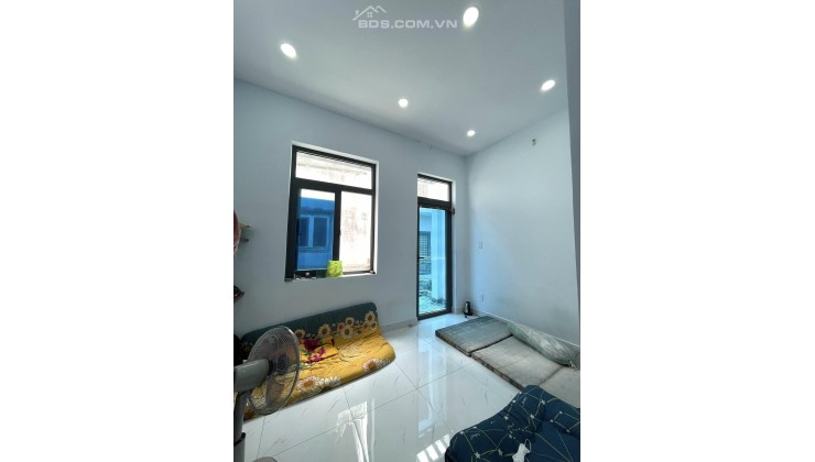 Bán nhà quận Tân Bình, phường 15, đường Cống Lỡ, 46m2, giá 4 tỷ 9