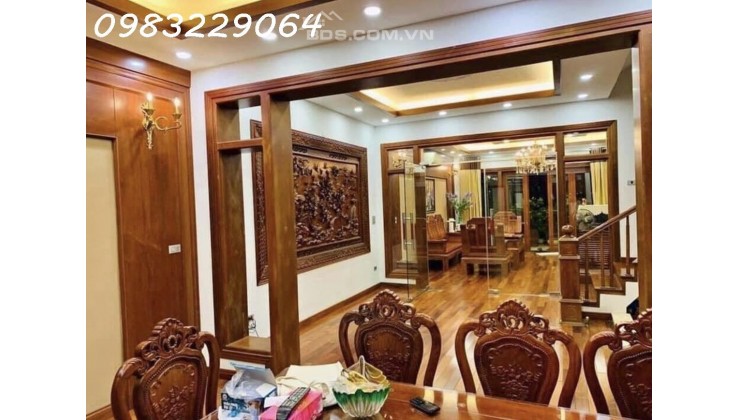 Bán nhà Cầu Giấy, siêu phẩm thang máy nhà cực đẹp, nội thất sang xịn 10m ra phố 45m2 9T nhỉnh 10tỷ