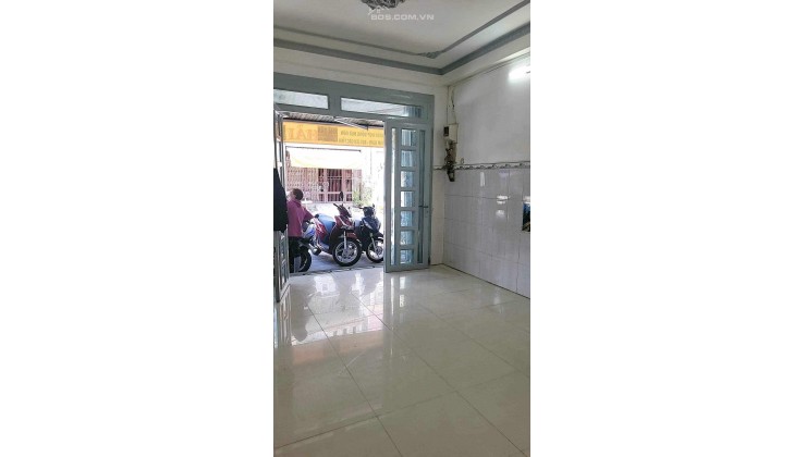 Bình Hưng Hoà B: Bán nhà 2 lầu 39m2, giá 2.75 tỷ