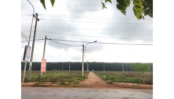Bán đất thổ cư 140m2 gần ngay Hồ Phú Lộc, Krông Năng