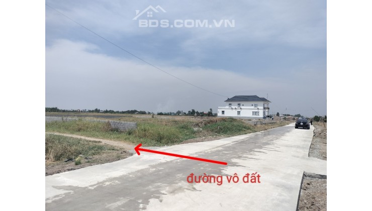 ĐẤT NÔNG NGHIỆP 34*48 VUÔNG ĐỀU .ĐƯỜNG XE 16 CHỔ Ở PHƯỚC ĐÔNG ,CẦN ĐƯỚC, LONG AN