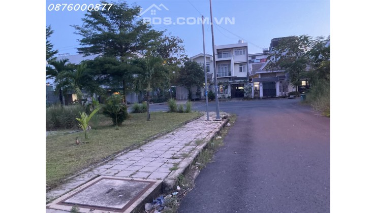 Bán đất hẻm 1078 Lê Văn Lương Nhà Bè 7m X 20m giá nhỉnh 8 tỷ, HXH 12m view công viên