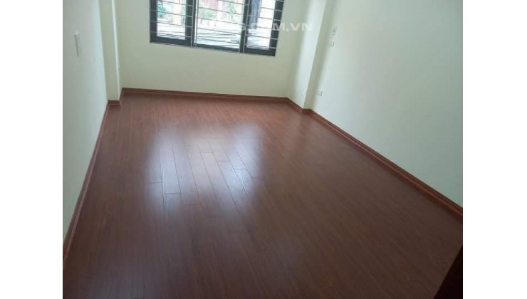 Thu hồi vốn nhà mặt ngõ 649 Lĩnh Nam, Hoàng Mai, 37m2, 4T, già 3 tỷ