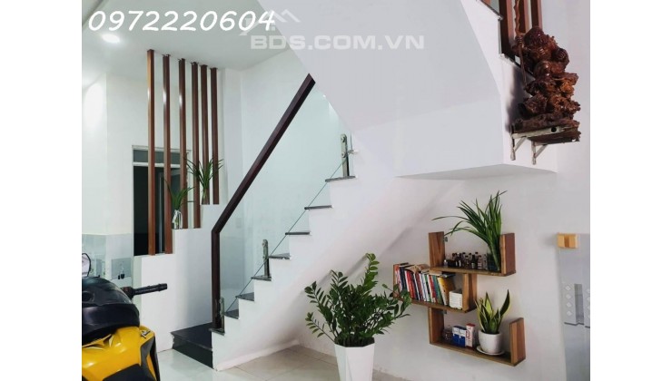 HẺM XE HƠI 7 CHỖ - 252// PHẠM VĂN CHIÊU - KHU VỰC CỰC KỲ SẦM UẤT - NHÀ ĐẸP Ở NGAY, ĐẦY ĐỦ CÔNG NĂNG - TẶNG TOÀN BỘ NỘI THẤT XỊN - GIÁ TỐT CHỐT SỚM