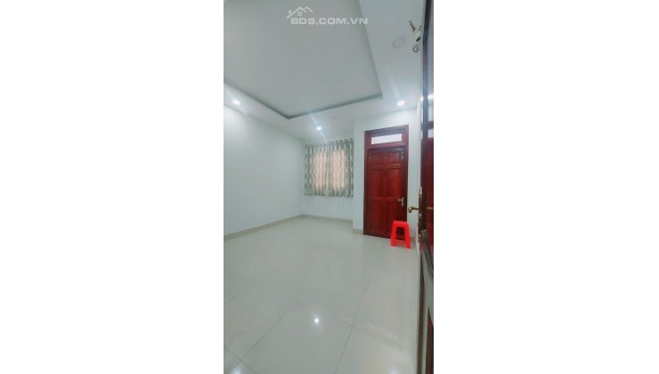 BÁN NHÀ TÂN SƠN NHÌ TÂN PHÚ 60M2 , HẺM XE HƠI GIÁ 10.5 TỶ.