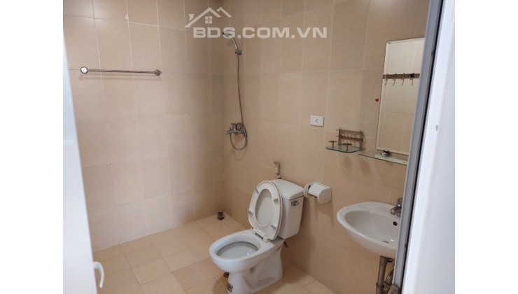 Bán căn hộ HH2 Bắc Hà- Nam Từ Liêm  105m2 2PN 2WC nhà đẹp đủ đồ hơn 3 tỷ LH 0966891695