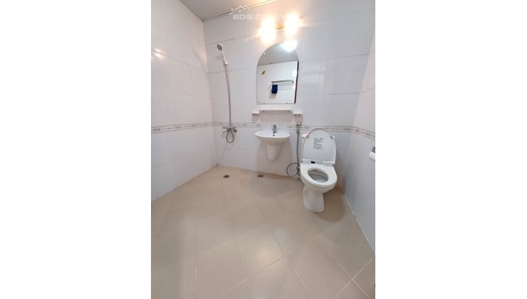 Bán căn hộ 15T Nguyễn Thị Định – Cầu Giấy 82m2 2PN 2WC đủ đồ nhà đẹp giá hơn 4 tỷ LH 0966891695