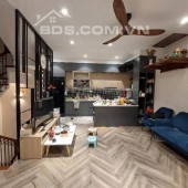 -PHƯƠNG MAI
PHÂN LÔ - Ô TÔ ĐỖ - KINH DOANH - GẦN HỒ PHƯƠNG LIỆT -40m 5t-mt6,2m- giá chỉ 7,6 tỷ