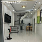 NHÀ ĐẸP - TẶNG NỘI THẤT - HẺM XE HƠI 1 TRỤC TỚI NHÀ - CHỈ CÓ 3.280 TỶ