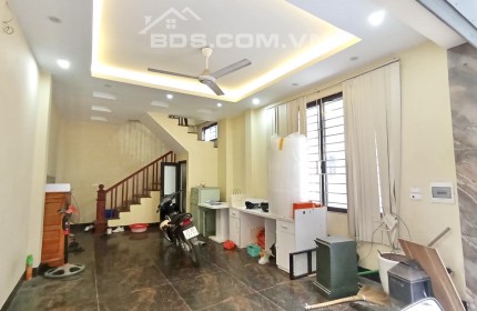 Hơn 4 Tỷ Nhà Vạn Phúc Hà Đông Lô Góc Ô Tô Dừng Đỗ Ngày Đêm Gần Phố