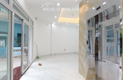 Nhà 5 tầng thang máy tập thể điện Ba la 55m2, 6.9 tỷ Hà Đông