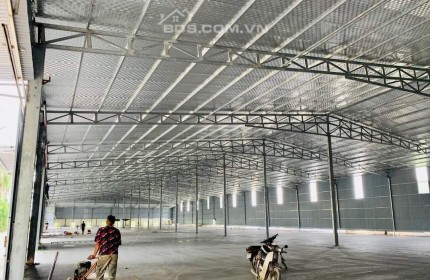 Cho thuê kho xưởng 300m2 đường La Dương Dương Nội Hà Đông