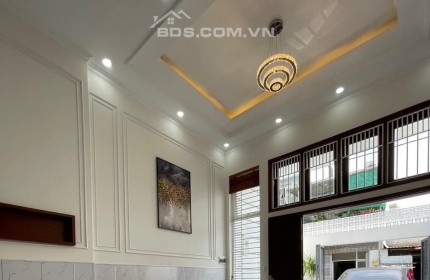 Với 8 tỷ bạn có một căn nhà 90m2 ngang 5m cùng nôi thất sang trọng tại phương 12 Gò Vấp