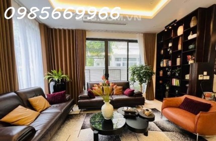 Mới đẹp Lung Linh , Phố đinh Công , 35m- 4 tỷ , gần ô tô