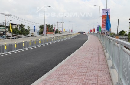 BÁN ĐẤT TẶNG 2 CĂN NHÀ MẶT TIỀN NHỰA 8M-140M2 CHỈ 3.5 TỶ 
CHUYÊN MÔI GIỚI QUẬN 7, QUẬN 8, NHÀ BÈ- KÝ GỬI NHÀ ĐẤT SÀI GÒN