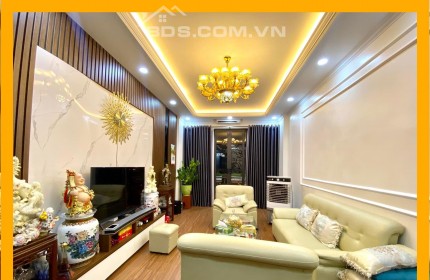 Cần Bán nhà Nguyễn Sơn, Long Biên, thang máy, gara ôtô. 75m2 giá 10.9 tỷ