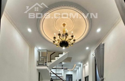 Bán nhà đẹp Trung tâm Linh Trung Thủ Đức-HXT-ô tô ngủ nhà-70m2-4 Tầng-7 tỷ 35