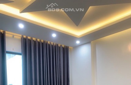 Bán nhà 3 tấng dân xây 100m2, Phượng Đồng, Phụng Châu, gần ĐH thể thao, giá 21 triệu